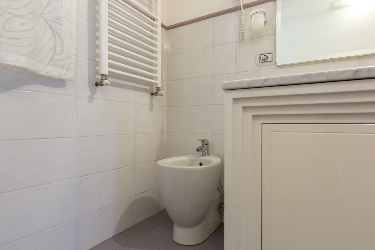 Elegance In Santa Maria Novella Appartement Florence Buitenkant foto