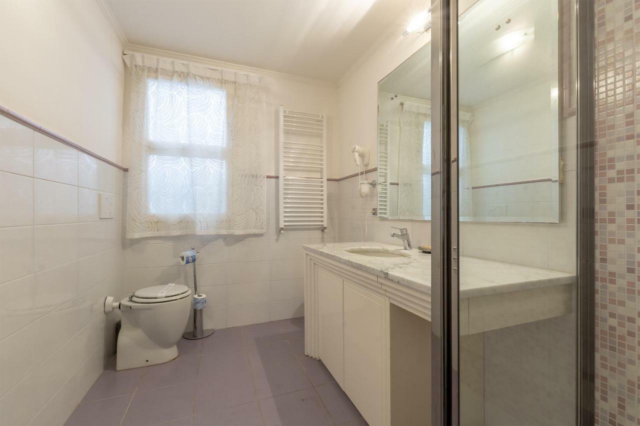 Elegance In Santa Maria Novella Appartement Florence Buitenkant foto